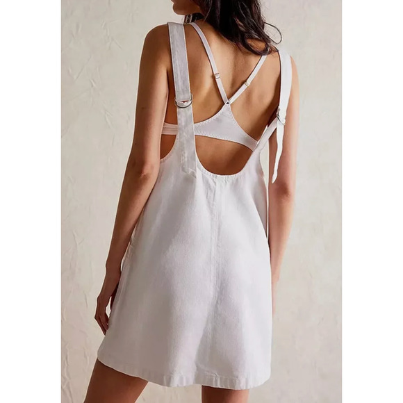 FREE PEOPLE WE THE FREE WHITE HIGH ROLLER DENIM OVERALL SKIRTALL MINI DRESS SZ M - Picture 6 of 10